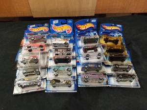 lot 7714 image: Hot Wheels Cars Lot all NIP