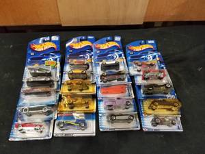 lot 7732 image: Hot Wheels Cars Lot all NIP