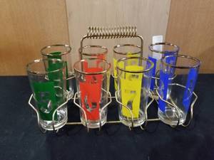 lot 7738 image: Vintage Glasses Lot and Metal Carrier