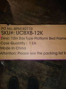 lot 6473 image: 12 platform bed - King size