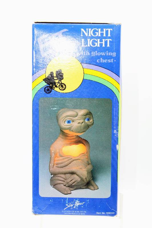 1982 ET the Extra-Terrestrial Night Light with Glowing Chest