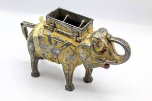 lot 1957 image: ANTIQUE ELEPHANT CIGARETTE DISPENSER PAT PENDING JULY 9, 1931