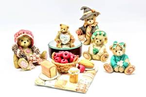 lot 2338 image: Collectible Cherished Teddies # 916439, # 916447, # 617075, # 916382, #910724, # 912778 Lot of 6 Figurines