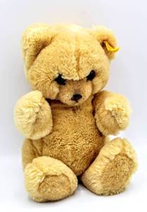 lot 2348 image: Steiff Button In Ear Bear Stuffie, Blonde #023328