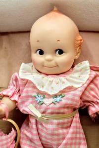 lot 2398 image: The Kewpies By Rose ONeill, The Original by Jesco #2101 Kewpie Goes...On A Picnic 1983