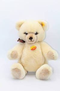 lot 2407 image: 1984 STEIFF PETSY TEDDY BEAR 023535 Fully Tagged Jointed 35cm 14 inches