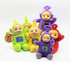 lot 2435 image: 2002-2003 TELETUBBIES Lot of 6 - Tinky Winky, Dipsy, Laa-Laa, Po