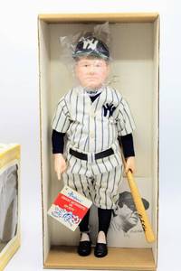 lot 2462 image: BABE RUTH New York Yankees EFFANBEE Collectors 16 T Doll Great Moments in Sports - in original box 7651