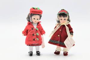 lot 2486 image: MADAME ALEXANDER Dolls - All Wrapped Up for Lillian Vernon and Christmas at Grandmas #27445