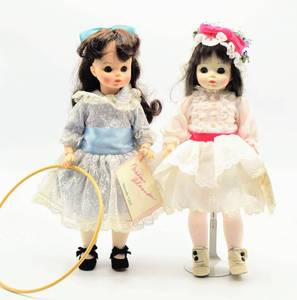 lot 2492 image: Lot of 2 MADAME ALEXANDER 14 Dolls - RENOIR GIRL#1574 and DEGAS GIRL #1575 (IN BOX)