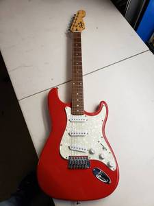 lot 4818 image: Squier by Fender Stratocaster Bullet Series