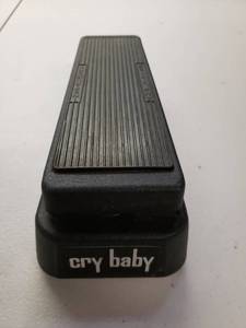 lot 4844 image: Dunlop GCB95 Cry Baby Wah Guitar Effects Pedal