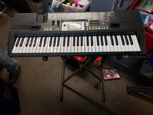 lot 4854 image: Casio CTK-710 Keyboard and Stand
