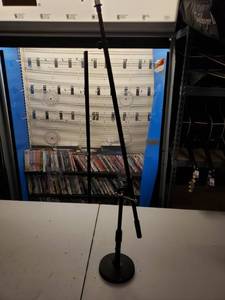 lot 4863 image: Microphone Stand