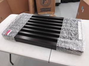 lot 8761 image: set of four gatefence pieces