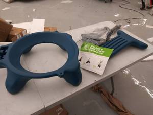 lot 8841 image: Fit-chair balance ball chair without yoga ball