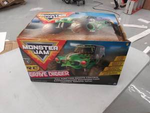lot 8842 image: Monster Jam Official Grave Digger Remote Control Monster Truck 1 10scale 2.4ghz