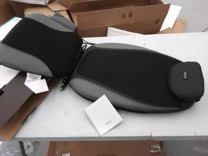 lot 8844 image: Shiatsu Pro Plus Heated Massage Cushion  Heated Vibrating Pad, Dual-Kneading Shiatsu Massager  Back, Shoulder, Thigh & Neck Massager, Fits Most Chairs  HoMedics
