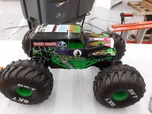 lot 8875 image: Monster Jam, Official Mega Grave Digger Monster Truck