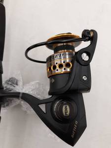 lot 8908 image: Penn Battle II 51 Stainless Steel Bearing System Gear Fishing Reel