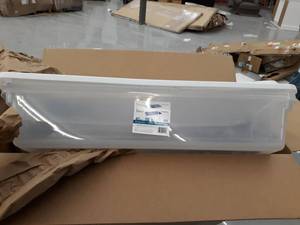 lot 8910 image: Homz Snaplock Storage Box 41 Qt 2 pack