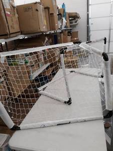 lot 9003 image: Small Soccer goal nets 2