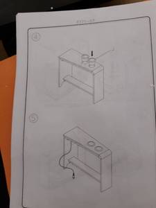 lot 9016 image: Signature design by Ashley End Table