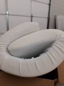 lot 9038 image: Twin Mattress Gel Memory Foam Topper