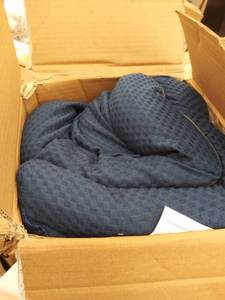 lot 9087 image: Olee Sleep Tri-Folding Memory Foam Topper, 4 H, Blue