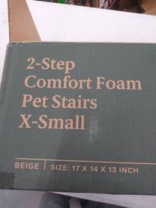 lot 9124 image: zinus 2 step comfort foam pet stairs extra small 17 x 14 x 13 inches