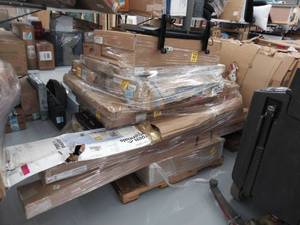 lot 9473 image: Misc. Pallet of Items