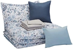 lot 818 image: Amazonbasics 8-Piece Comforter Bedding Set, Twin  Twin XL, Blue Watercolor