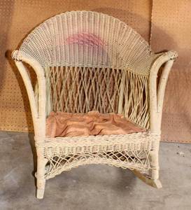 lot 2279 image: AntiqueVintage Wicker Rocking Chair