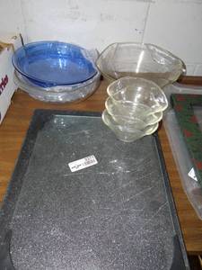 lot 3371 image: Lot of Glass Bowls, Baking Dishes and Glass Cutting Board
