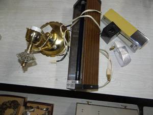 lot 3439 image: Wall Light Fixture, Black light and Night light