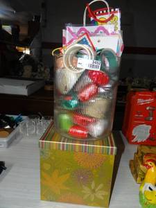 lot 3452 image: Gift Boxes and Gift Wrapping Ribbon
