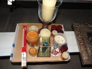 lot 3475 image: Lot of Mostly New Candles
