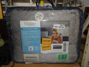 lot 3512 image: Quility Premium Adult Weighted Blanket & Removable Cover  15 lbs  48x72