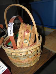 lot 3563 image: 3 wicker baskets