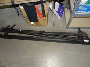 lot 3565 image: Metal Adjustable Bed Frame