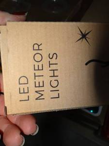 lot 3580 image: LED Meteor Lights