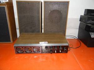 lot 3598 image: a vintage Panasonic radio system with speakers