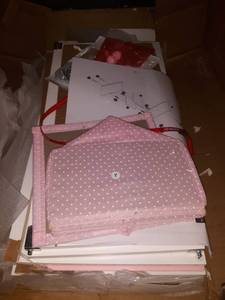 lot 28289 image: Olivias Little World - Little Princess 18 Doll Furniture - Fancy Closet with 3 Hangers