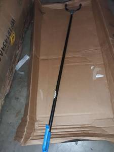 lot 29661 image: Janico 4871 Grab Reach Tool, Trash Garbage Pick Up Tool, Litter Picker, Pick Up Reaching Claw, 51 Inch Long, Black