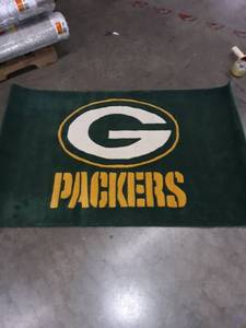 lot 29896 image: Green Bay Packers Rug