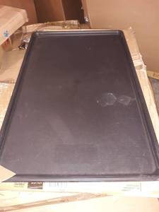 lot 30006 image: Kennel Base