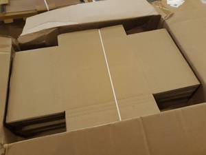 lot 30223 image: Small Moving Boxes