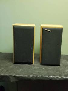 lot 6025 image: Polk Audio Monitor Series Speaker Set
