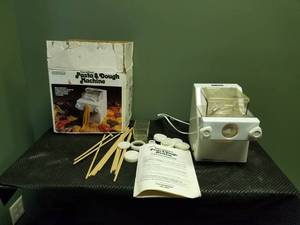 lot 6034 image: Intnl Pasta & Dough Machine