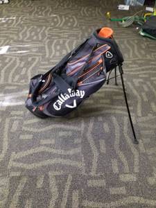 lot 6062 image: Callaway Golf Bag w Built In Stand